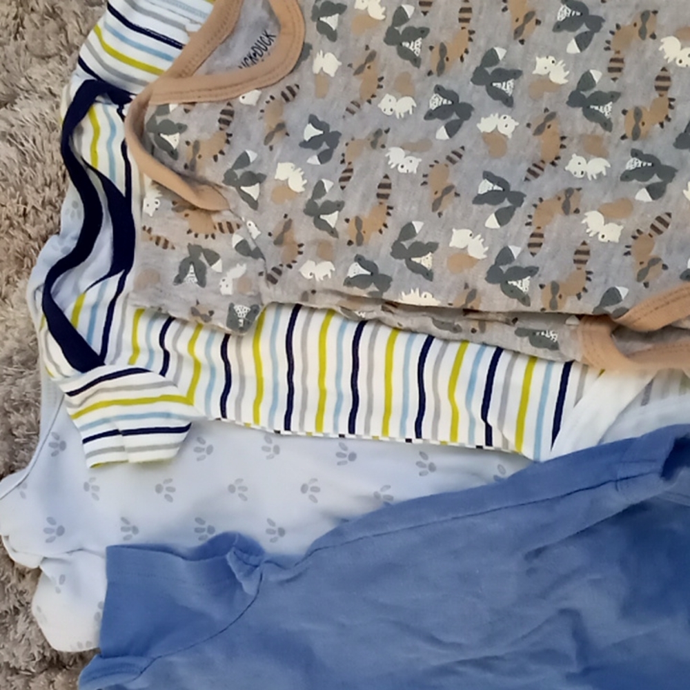 Onsie bundle - Picture 1 of 2